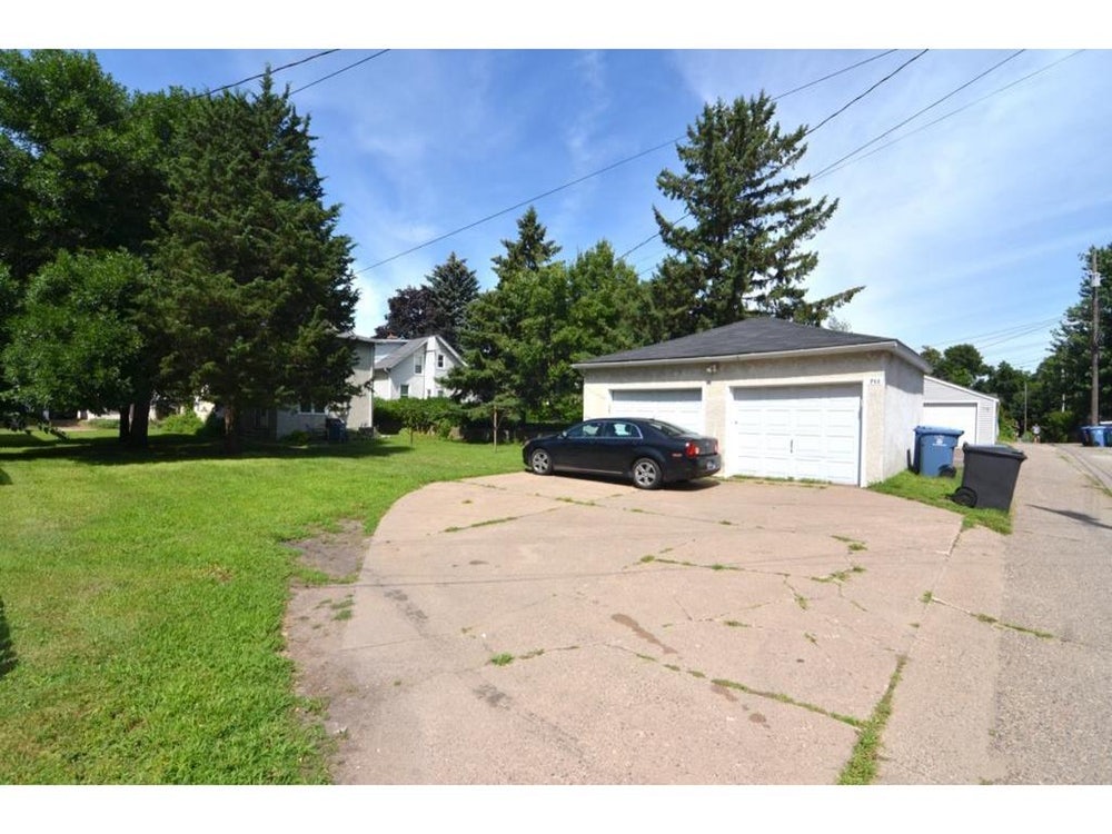 Property thumbnail image